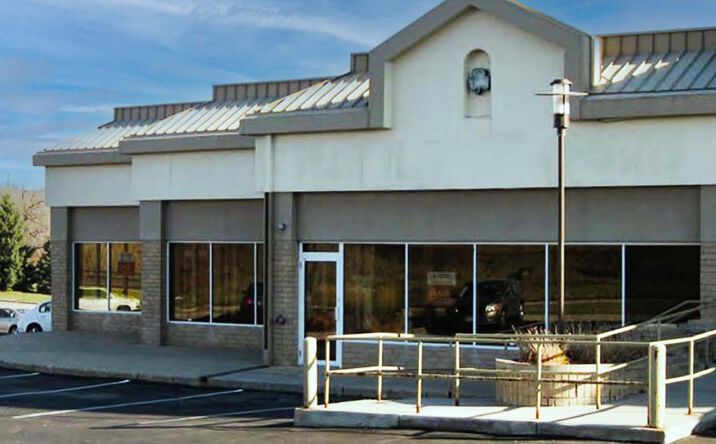 Pictures of Retail property located at 13959 Grand Ave, Burnsville, MN 55337 for lease - image #1