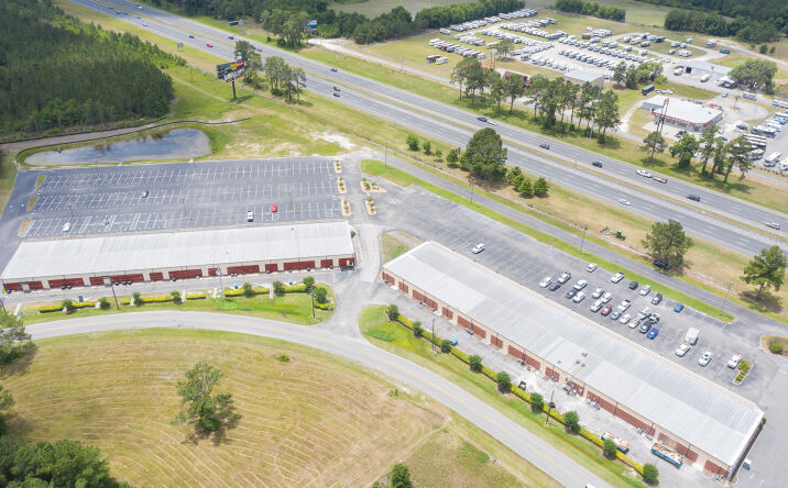 Pictures of Office, Retail property located at 484 SW Commerce Dr, Lake City, FL 32025 for lease - image #1