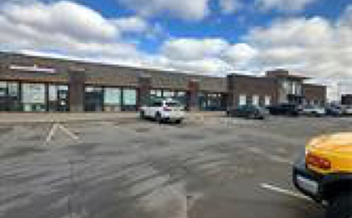 Pictures of Retail, Office property located at 5350 Council Street NE, Cedar Rapids, IA 52402 for lease - image #1