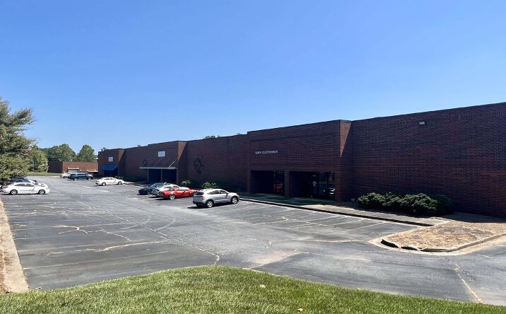Pictures of Industrial property located at 2575 Cobb International Boulevard, Kennesaw, GA 30152 for lease - image #1