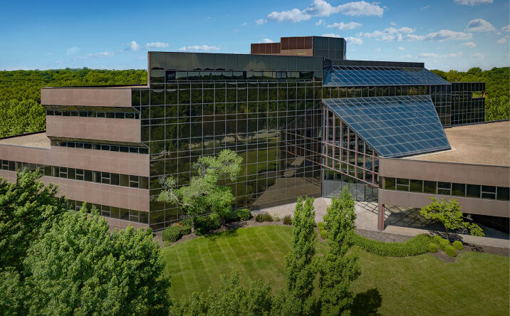 Pictures of Office property located at 5200 Metcalf Ave, Overland Park, KS 66202 for lease - image #1