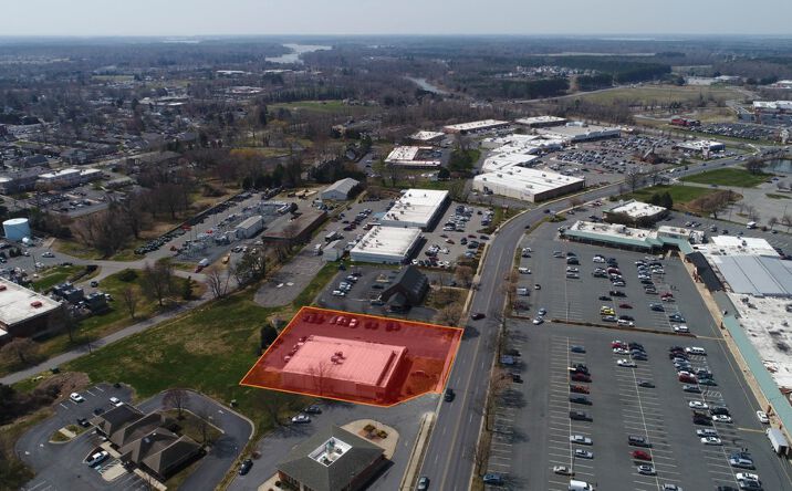 Pictures of Retail, Office property located at 102 Marlboro Ave, Easton, MD 21601 for lease - image #1