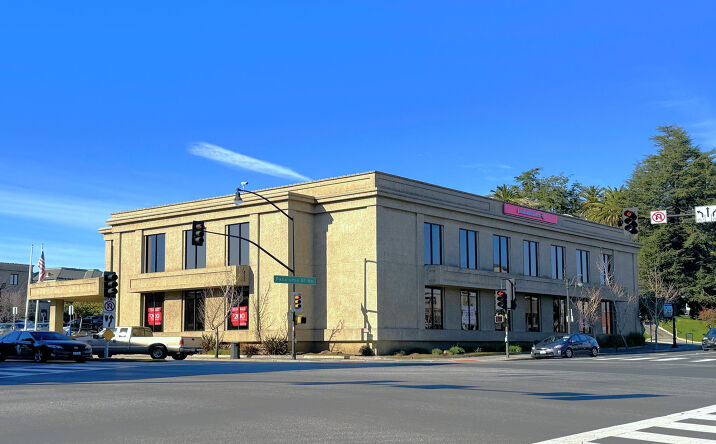 Pictures of Office, Retail property located at 200 Kentucky St, Petaluma, CA 94952 for lease - image #1