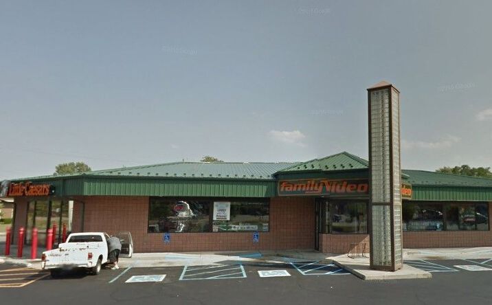 Pictures of Retail property located at 1551 N Post Rd, Indianapolis, IN 46219 for lease - image #1