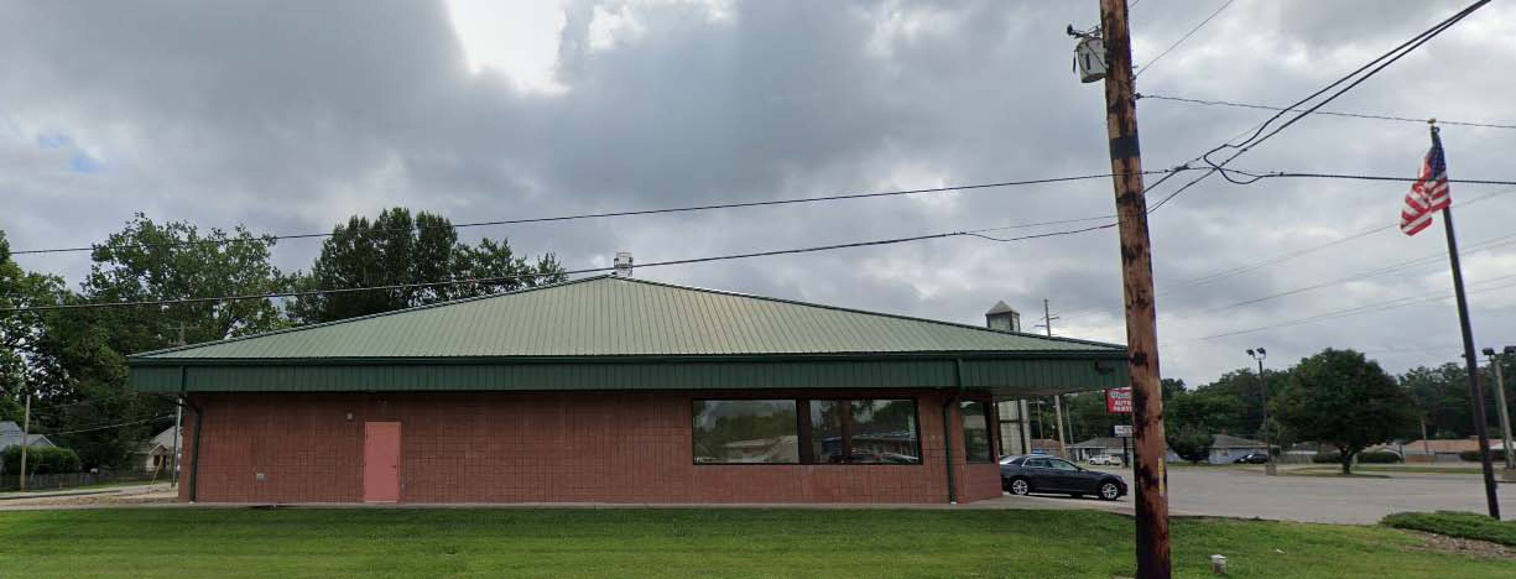 2000 Covert Ave, Evansville, IN 47714