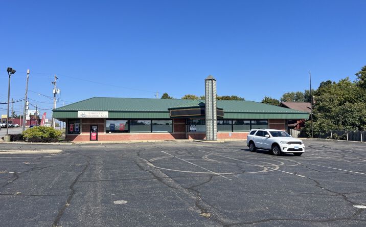 Pictures of Retail property located at 1117 S Arlington St, Akron, OH 44306 for lease - image #1