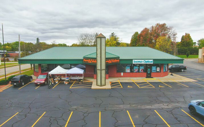 Pictures of Retail property located at 316 Division St, Stevens Point, WI 54481 for lease - image #1