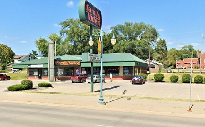 Pictures of Retail property located at 1129 Main St, Keokuk, IA 52632 for lease - image #1