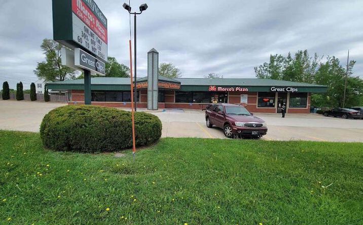 Pictures of Retail, Office property located at 3032 Ansborough Ave, Waterloo, IA 50701 for lease - image #1