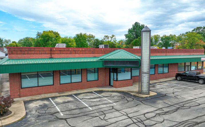 Pictures of Retail property located at 5205 Market St, Boardman, OH 44512 for lease - image #1