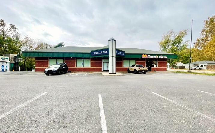 Pictures of Retail, Office property located at 521 W Grand Ave, Haysville, KS 67060 for lease - image #1