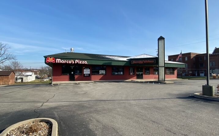 Pictures of Retail, Restaurant property located at 6 S State St, North Vernon, IN 47265 for lease - image #1
