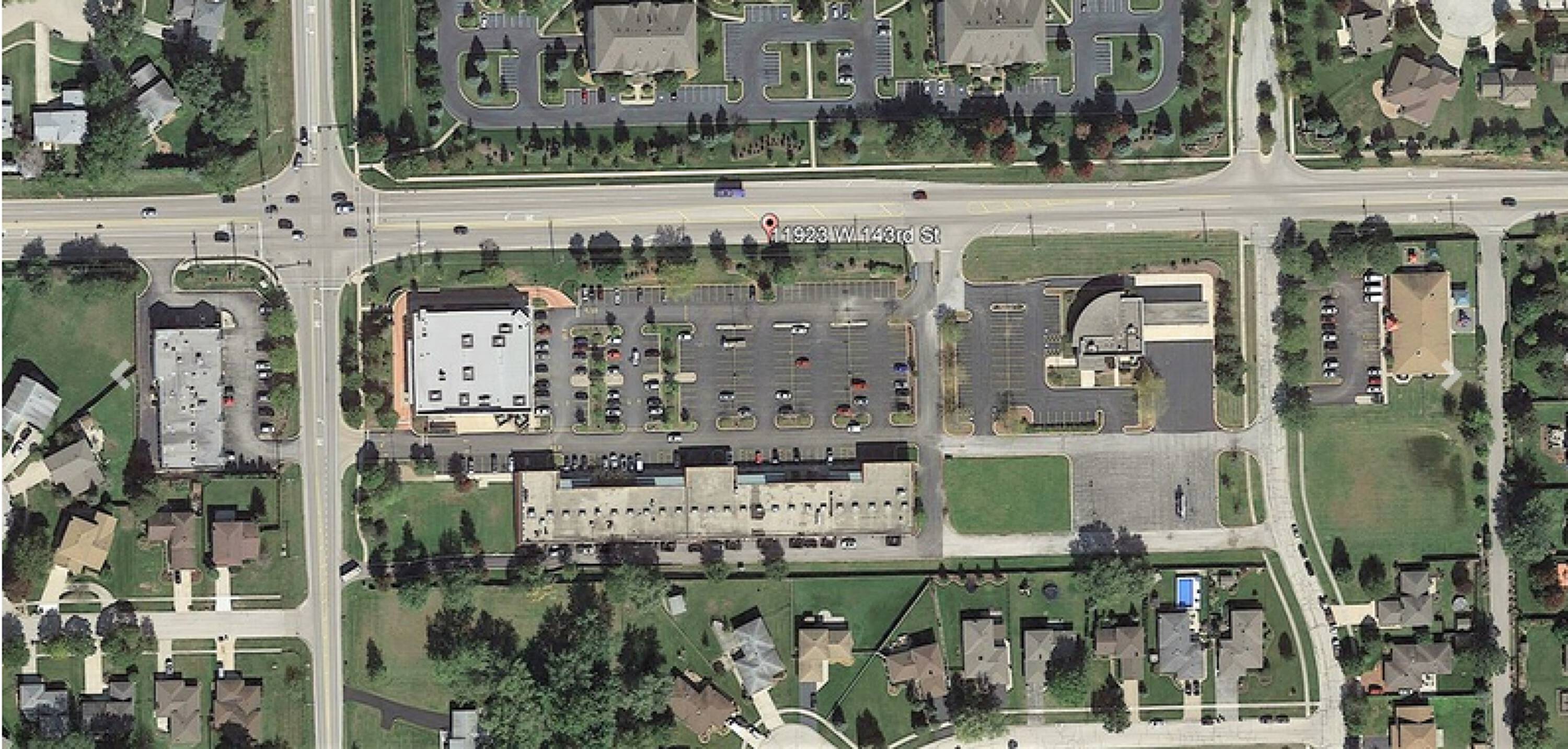 11923 - 11981 W 143rd St, Orland Park, IL 60467 | Crexi.com