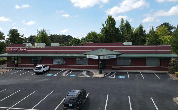 Pictures of Retail, Restaurant property located at 621 Happy Valley Rd, Glasgow, KY 42141 for lease - image #1