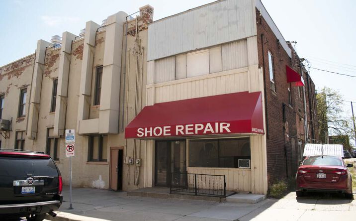 Pictures of Retail, Office property located at 109 W Kalamazoo St, Lansing, MI 48933 for lease - image #1