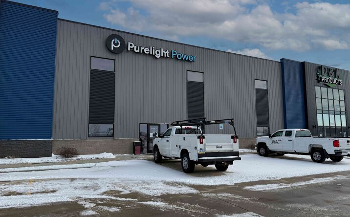 Pictures of Industrial property located at 1575 Ketelsen Dr, Hiawatha, IA 52233 for lease - image #1