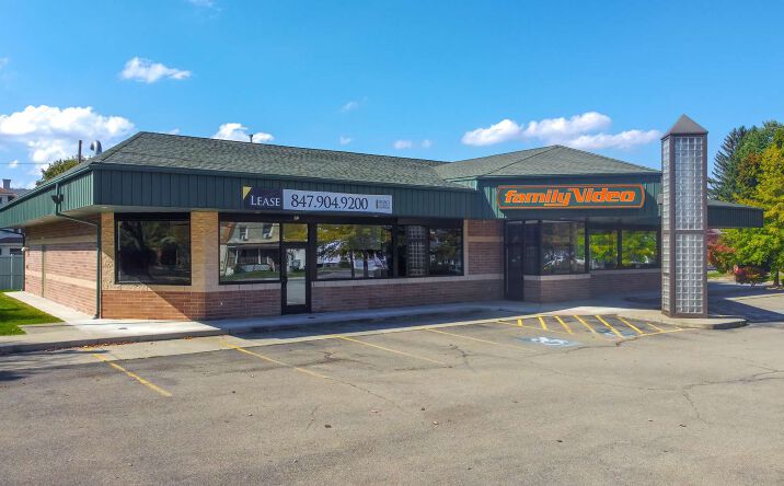 Pictures of Retail property located at 1011 College Ave, Elmira, NY 14901 for lease - image #1