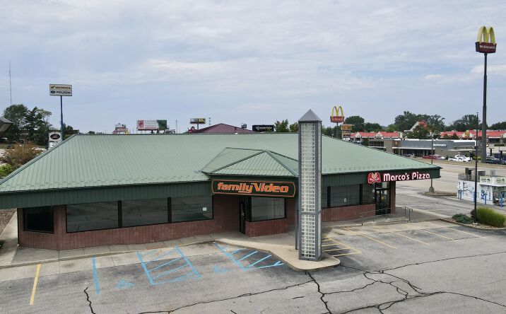 Pictures of Retail property located at 4011 State Rt. 261, Newburgh, IN 47630 for lease - image #1