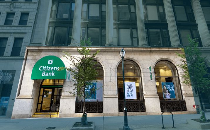 Pictures of Retail, Restaurant property located at 1411 Walnut St, Philadelphia, PA 19102 for sales - image #1