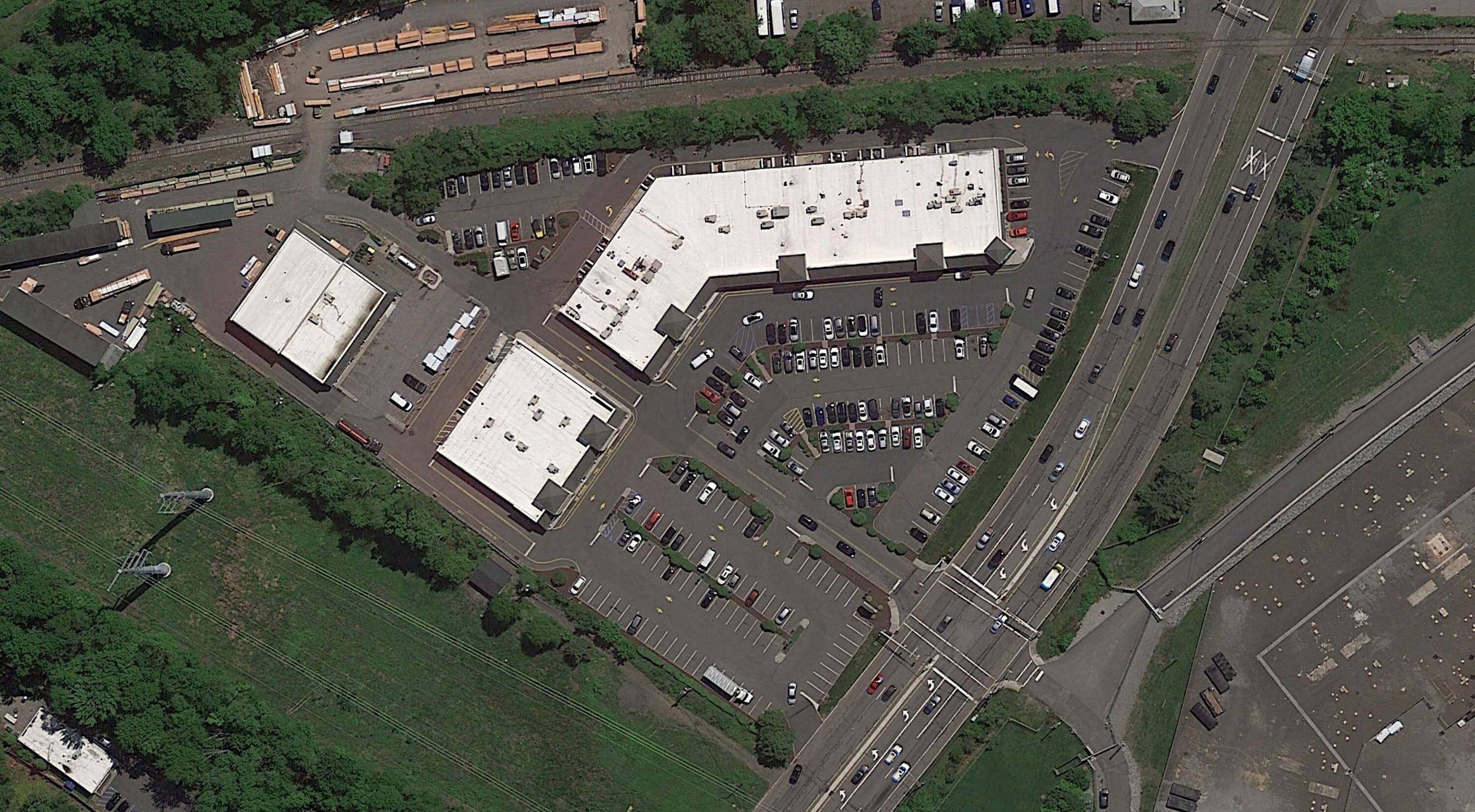 1216 Eisenhower Parkway, Roseland, NJ 07068