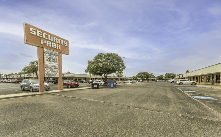 Pictures of Retail property located at 3602 Slide Road, Lubbock, TX 79414 for lease - image #1