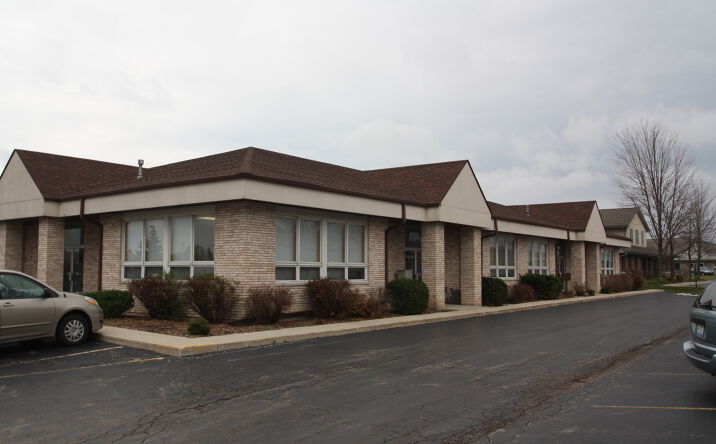 Pictures of Office property located at 115 Commerce Drive, Grayslake, IL 60030 for lease - image #1