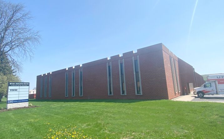 Pictures of Industrial property located at W141N9294-W141N9316 Fountain Blvd, Menomonee Falls, WI 53212 for lease - image #1