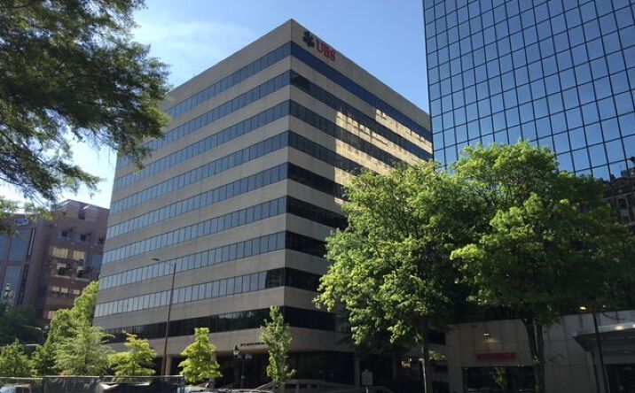 Pictures of Office property located at 100 W M.L.K. Blvd, Chattanooga, TN 37402 for lease - image #1