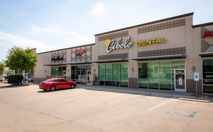 Pictures of Retail, Office, Restaurant property located at 3893 Cibolo Valley Dr, Cibolo, TX 78108 for lease - image #1
