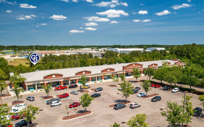 Pictures of Retail property located at 201 Graduate Rd, Conway, SC 29526 for lease - image #1