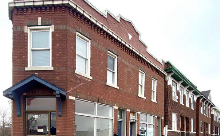 Pictures of Retail, Office property located at 3800 Gravois Ave, St. Louis, MO 63116 for lease - image #1