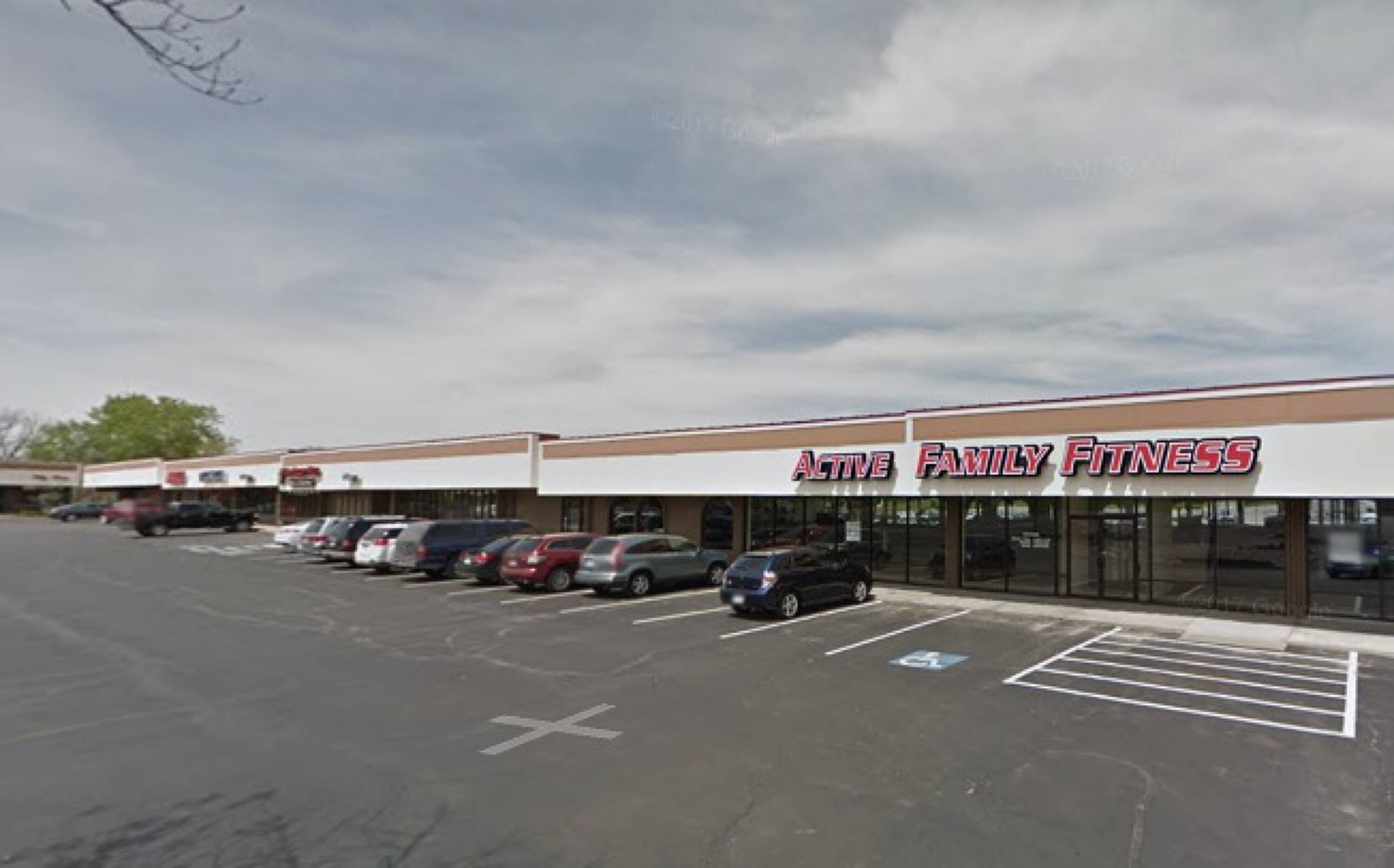 232 NE Barry Rd, KCMO, MO 64155