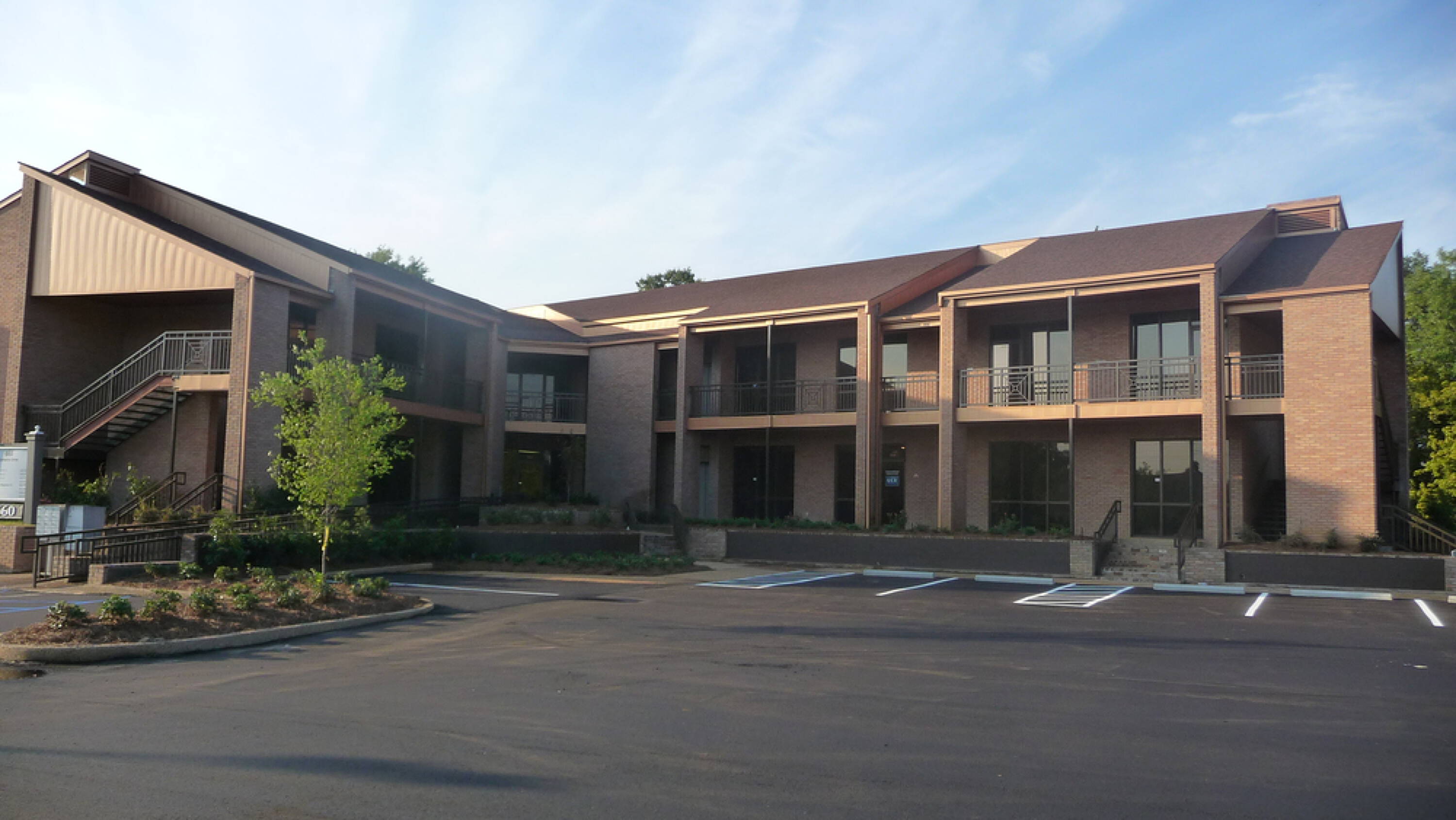 660 Lakeland East Drive, Flowood, MS 39232