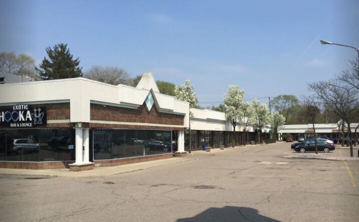 Pictures of Retail property located at 49600-49664 Van Dyke, Shelby Township, MI 48317 for lease - image #1