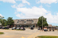 10678504