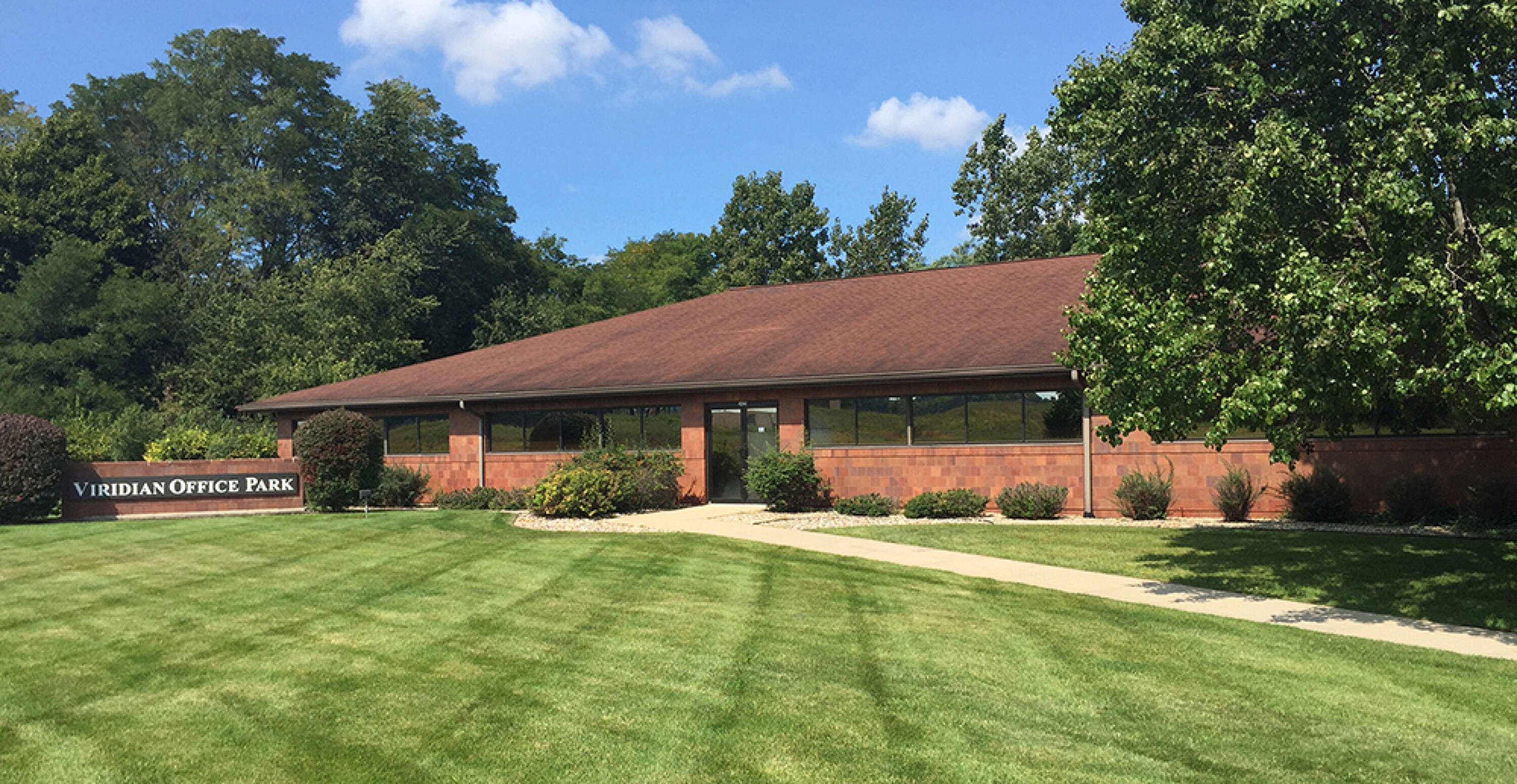 2515 N Bendix Dr & 2422 Viridian Dr, South Bend, IN 46628