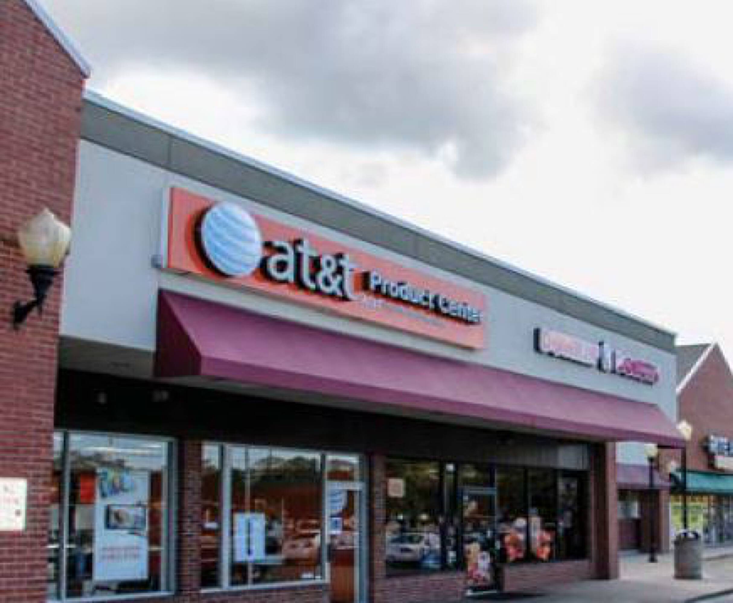 1958 Jericho Turnpike, East Northport, NY 11731