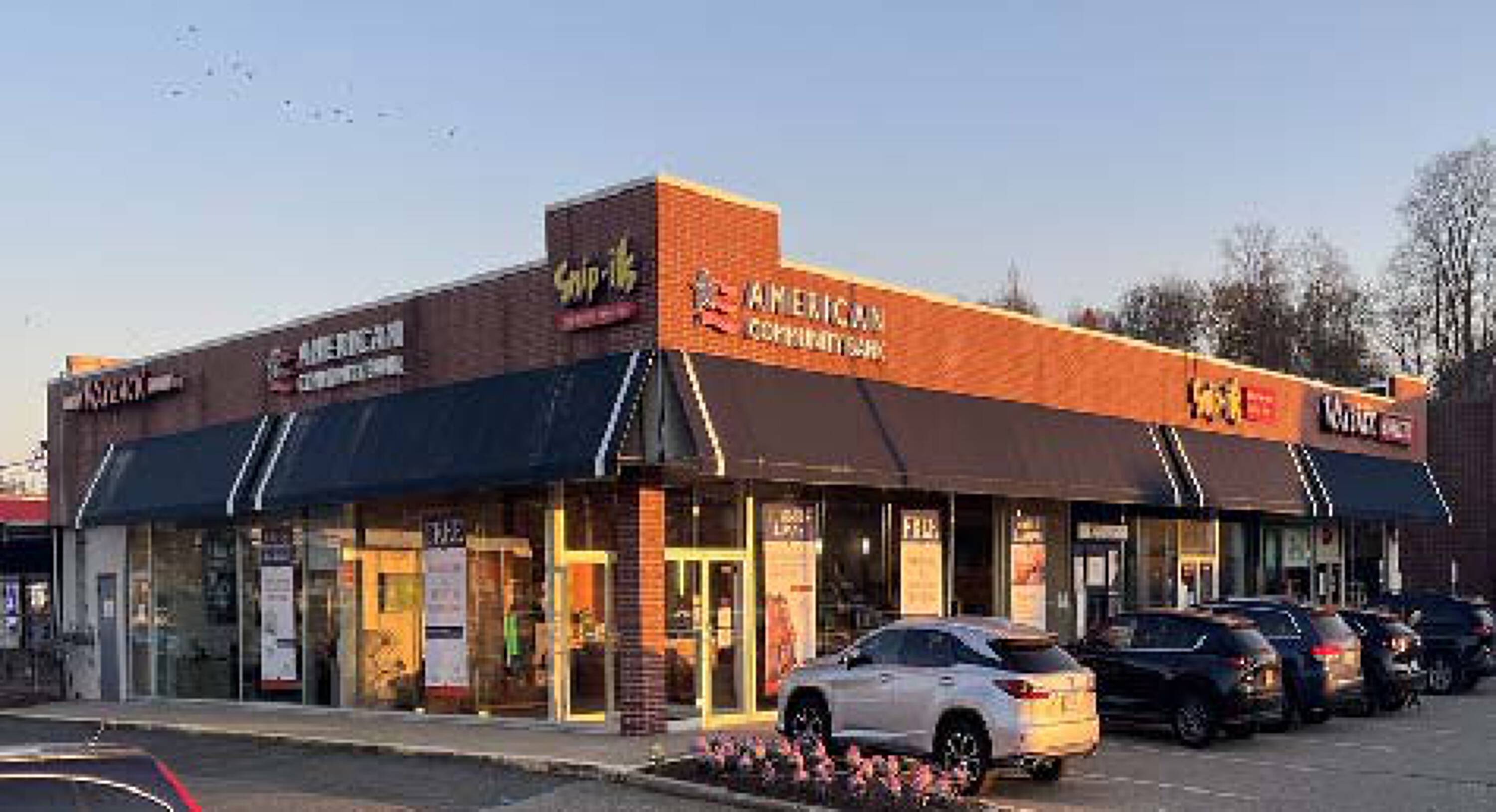 1958 Jericho Turnpike, East Northport, NY 11731