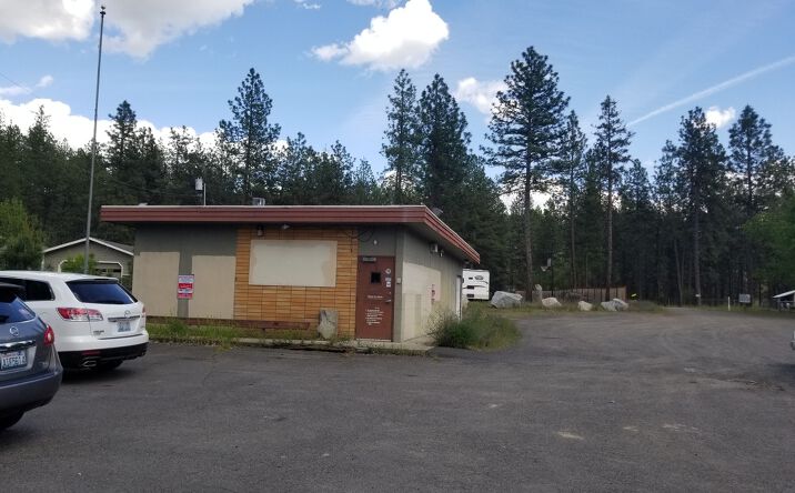 Pictures of Retail property located at 12604 N Nine Mile Rd, Nine Mile Falls, WA 99026 for lease - image #1