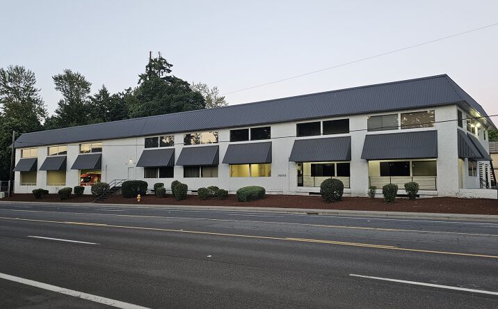 Pictures of Office property located at 3850 Portland Rd NE, Salem, OR 97301 for lease - image #1
