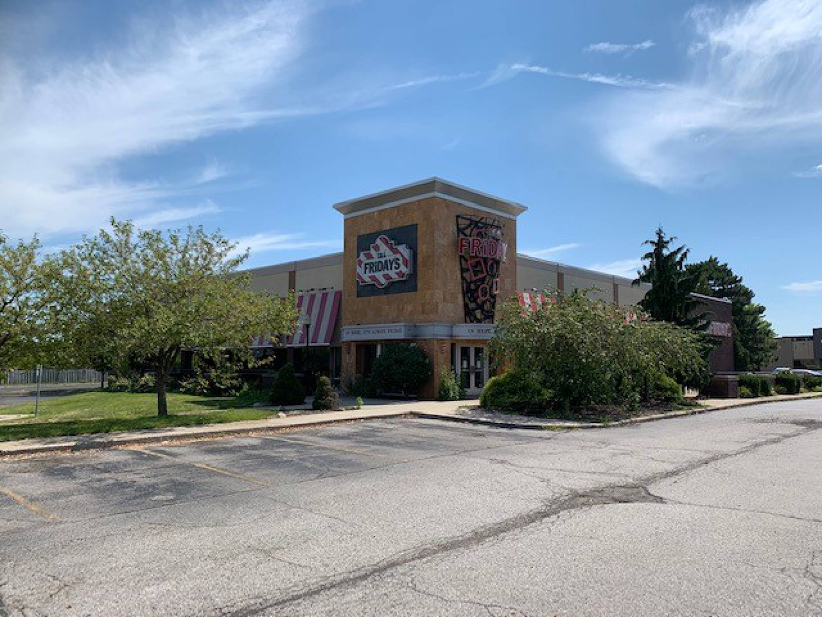 3345 28th St SE, Kentwood, MI 49512 | Crexi.com - Carmax 28th Street Southeast Kentwood Mi