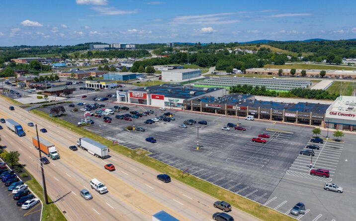 Pictures of Retail, Restaurant property located at 939 Loucks Rd, York, PA 17404 for lease - image #1