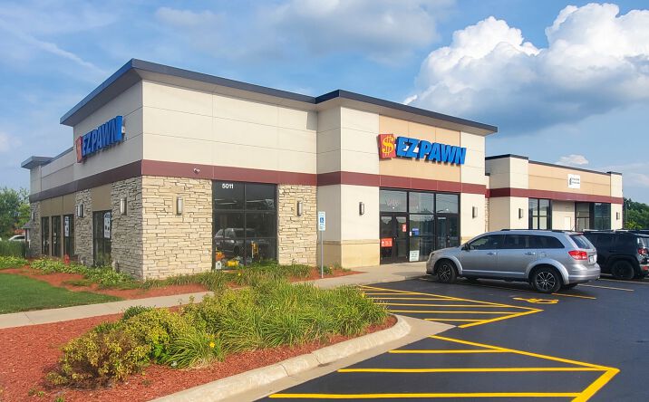 Pictures of Retail property located at 5011 E State St, Rockford, IL 61108 for lease - image #1