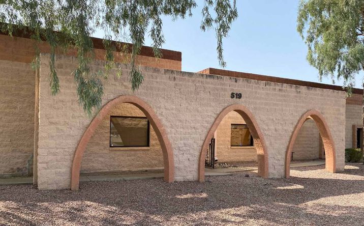 Pictures of Industrial property located at 519 W Lone Cactus Dr, Phoenix, AZ 85027 for lease - image #1