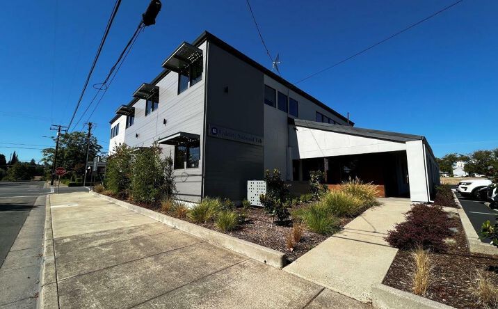 Pictures of Office property located at 2001 Market Street, Redding, CA 96001 for lease - image #1