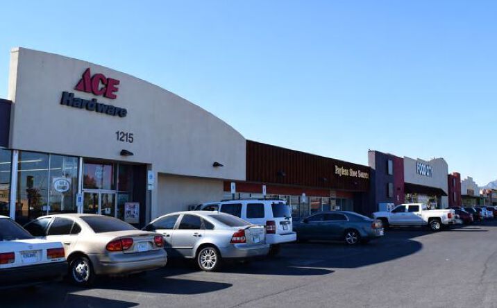 Pictures of Retail property located at 1219 W St Marys Rd, Tucson, AZ 85745 for lease - image #1