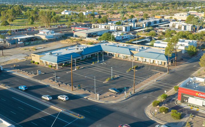 Pictures of Retail property located at 3655 N Oracle Rd, Tucson, AZ 85705 for sales - image #1