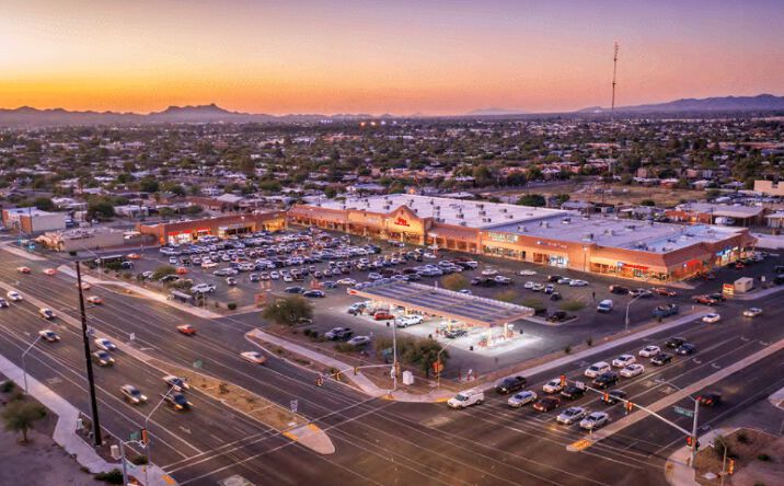 Pictures of Retail property located at NEC of 1st Ave. & Grant Rd, Tucson, AZ 85719 for lease - image #1