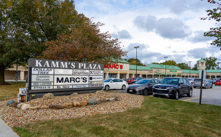 Pictures of Retail, Office property located at 17510 Lorain Ave, Cleveland, OH 44111 for lease - image #1