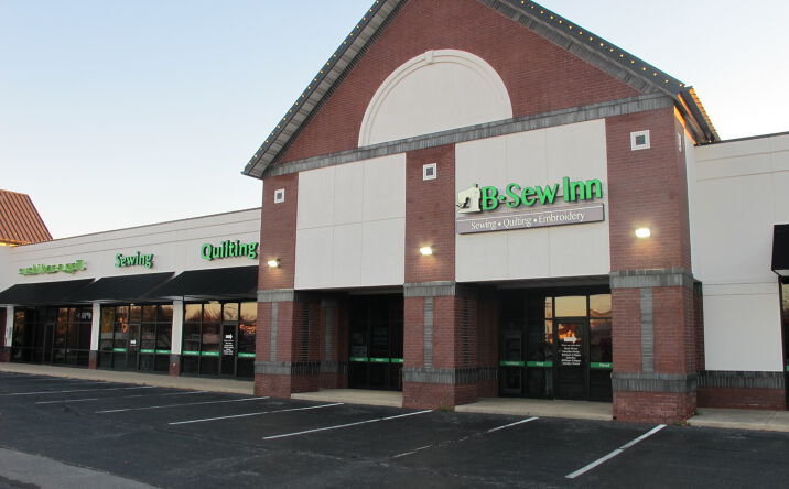 Pictures of Retail property located at 3046 S Kimbrough Ave, Springfield, MO 65807 for lease - image #1